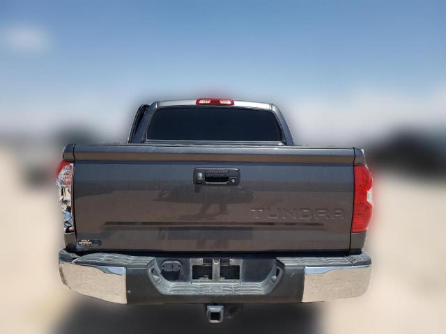 Photo 5 VIN: 5TFEY5F17KX253628 - TOYOTA TUNDRA 