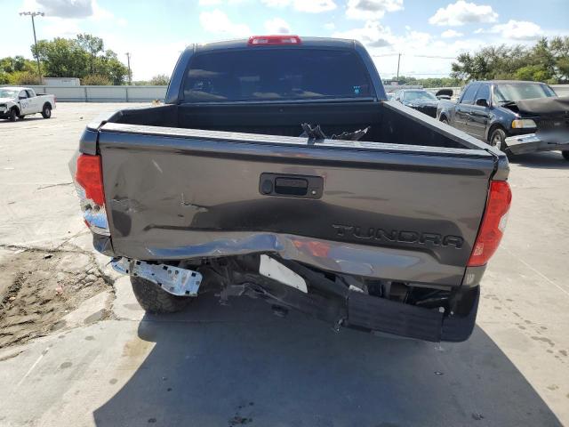 Photo 5 VIN: 5TFEY5F17KX254942 - TOYOTA TUNDRA CRE 