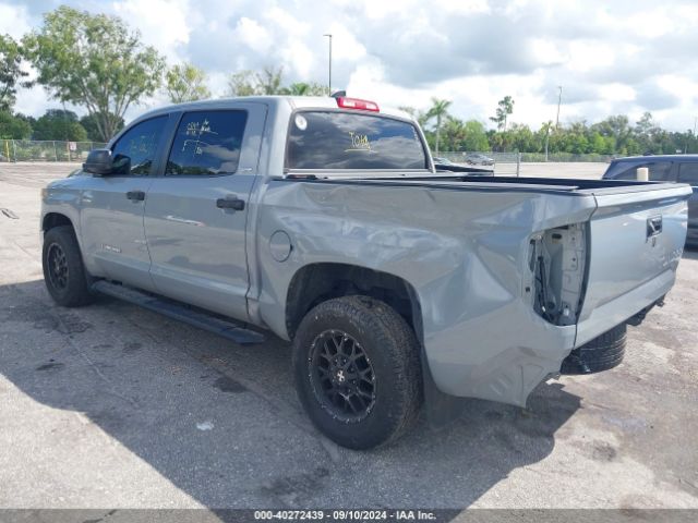 Photo 5 VIN: 5TFEY5F17LX261360 - TOYOTA TUNDRA 