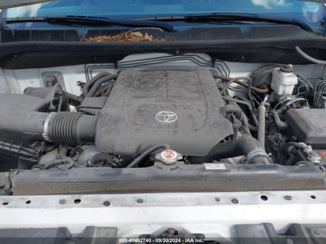 Photo 9 VIN: 5TFEY5F17MX287331 - TOYOTA TUNDRA 