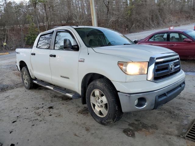 Photo 3 VIN: 5TFEY5F18BX103561 - TOYOTA TUNDRA 