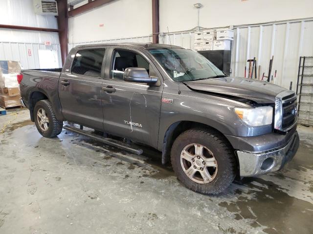 Photo 3 VIN: 5TFEY5F18BX109103 - TOYOTA TUNDRA 