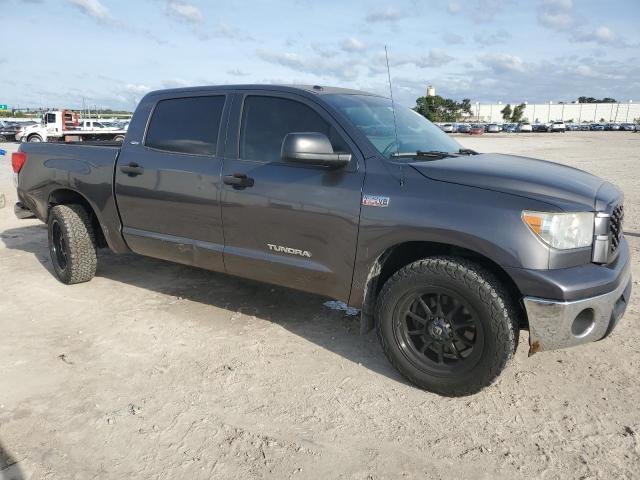 Photo 3 VIN: 5TFEY5F18CX125187 - TOYOTA TUNDRA 