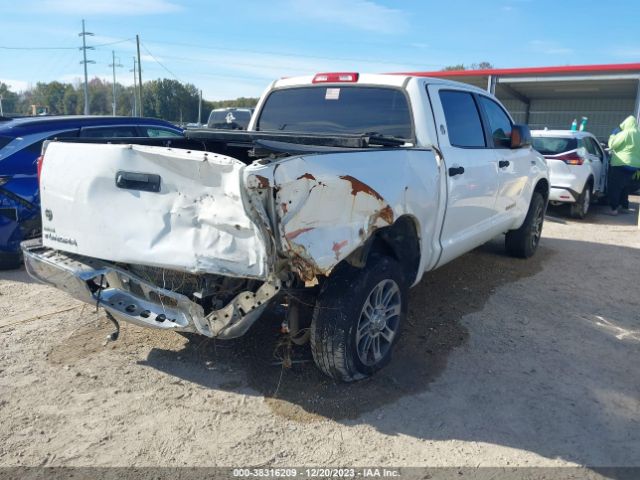 Photo 3 VIN: 5TFEY5F18CX132060 - TOYOTA TUNDRA 