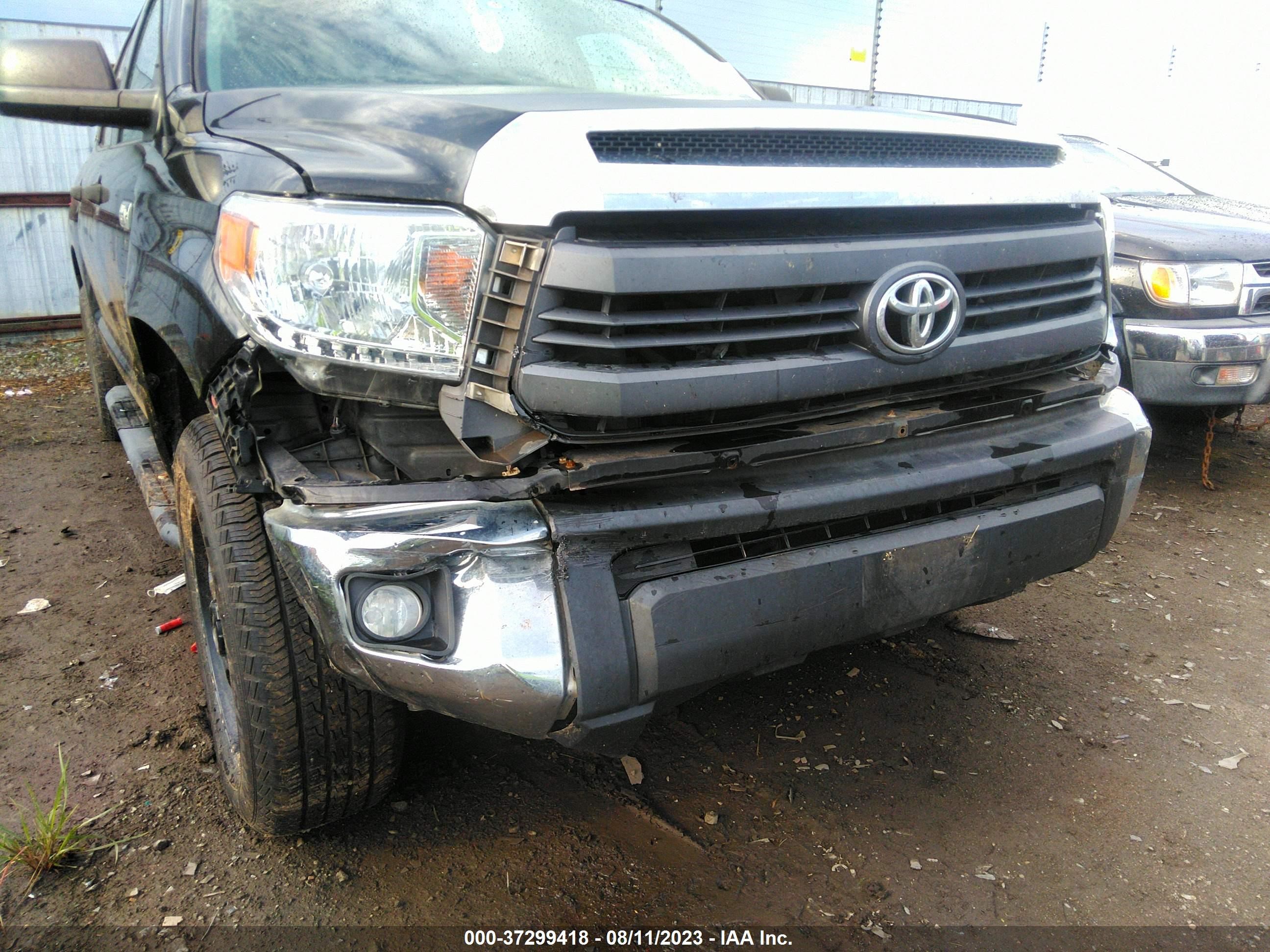 Photo 5 VIN: 5TFEY5F18EX159214 - TOYOTA TUNDRA 