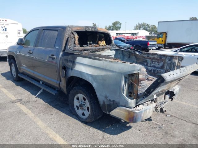 Photo 2 VIN: 5TFEY5F18GX211217 - TOYOTA TUNDRA 