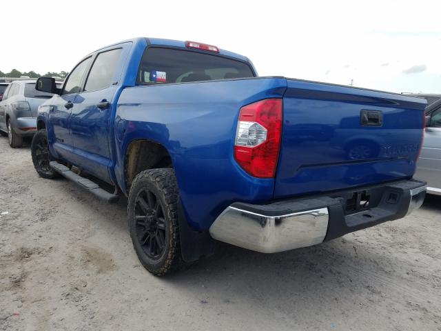 Photo 2 VIN: 5TFEY5F18JX234973 - TOYOTA TUNDRA CRE 