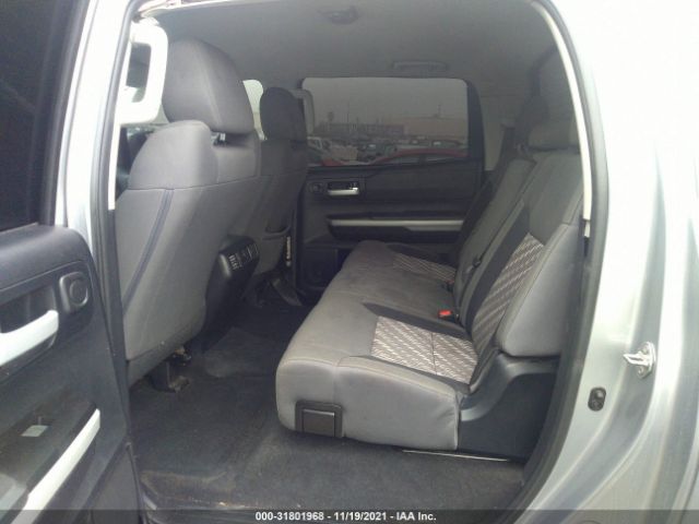 Photo 7 VIN: 5TFEY5F18JX239283 - TOYOTA TUNDRA 2WD 