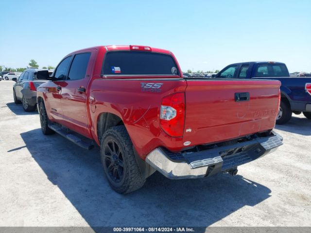 Photo 2 VIN: 5TFEY5F18KX247840 - TOYOTA TUNDRA 