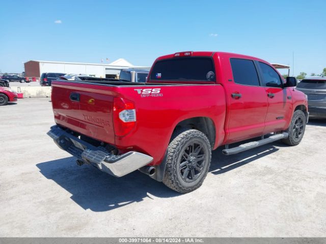 Photo 3 VIN: 5TFEY5F18KX247840 - TOYOTA TUNDRA 