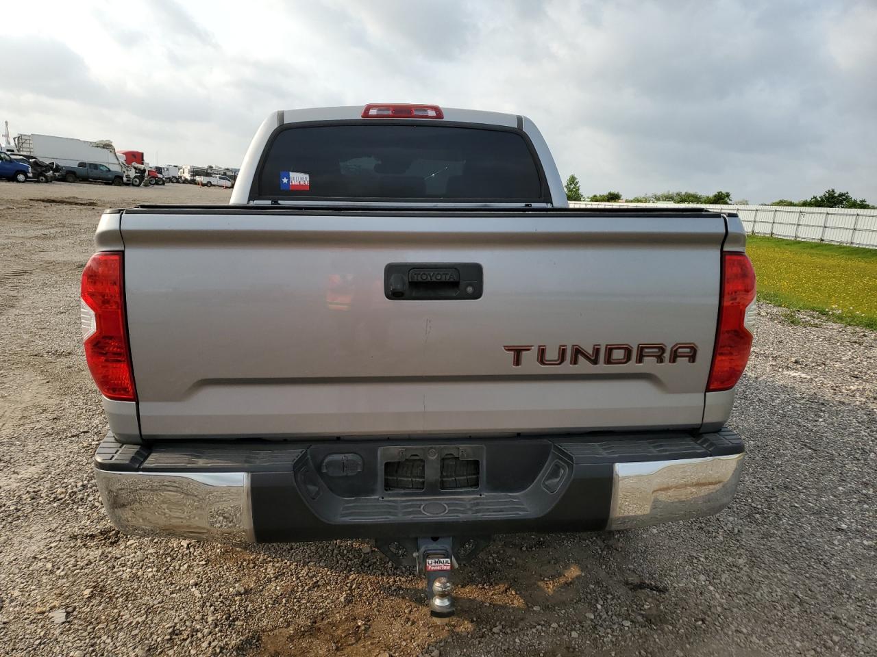 Photo 5 VIN: 5TFEY5F18KX254822 - TOYOTA TUNDRA 