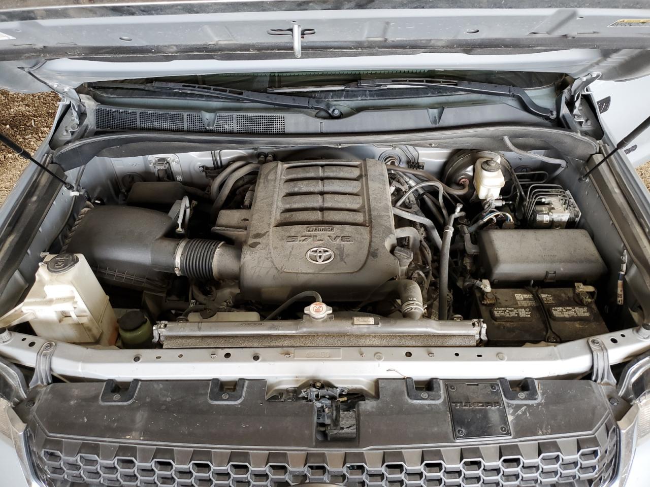 Photo 10 VIN: 5TFEY5F18MX292991 - TOYOTA TUNDRA 