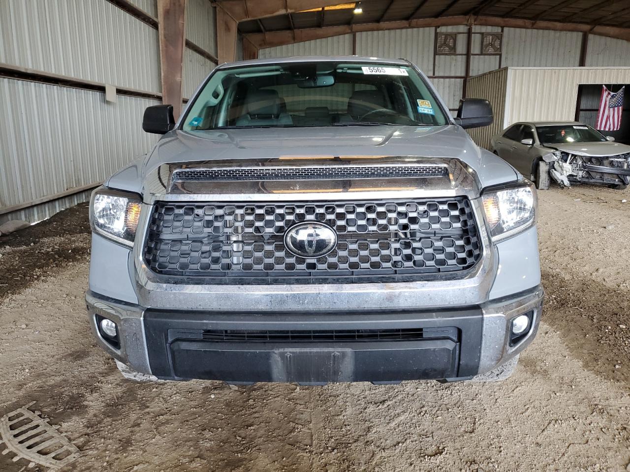 Photo 4 VIN: 5TFEY5F18MX292991 - TOYOTA TUNDRA 