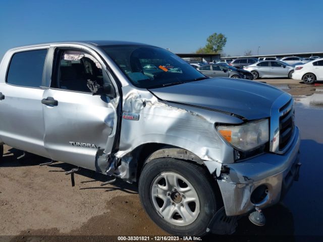 Photo 5 VIN: 5TFEY5F19BX102709 - TOYOTA TUNDRA 