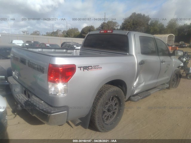 Photo 3 VIN: 5TFEY5F19BX110714 - TOYOTA TUNDRA 2WD TRUCK 