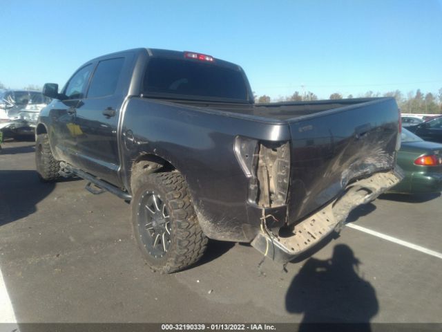 Photo 2 VIN: 5TFEY5F19DX143182 - TOYOTA TUNDRA 2WD TRUCK 