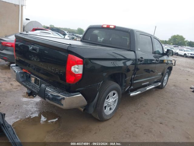 Photo 3 VIN: 5TFEY5F19FX190909 - TOYOTA TUNDRA 