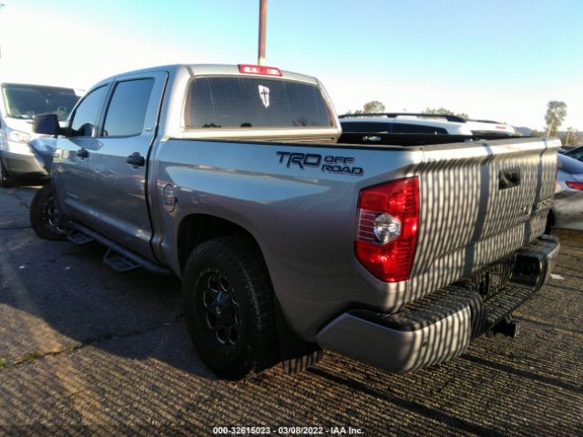 Photo 2 VIN: 5TFEY5F19HX217139 - TOYOTA TUNDRA 2WD 