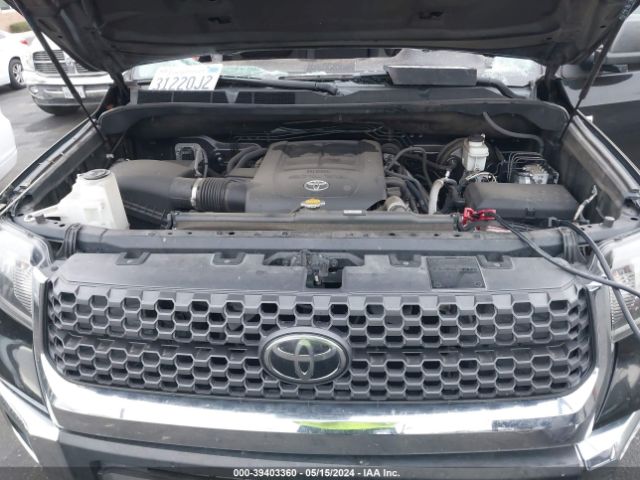 Photo 9 VIN: 5TFEY5F19JX229944 - TOYOTA TUNDRA 