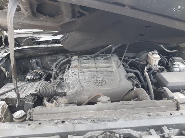 Photo 6 VIN: 5TFEY5F19LX260971 - TOYOTA TUNDRA CRE 