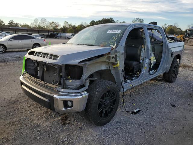 Photo 1 VIN: 5TFEY5F19LX261585 - TOYOTA TUNDRA CRE 