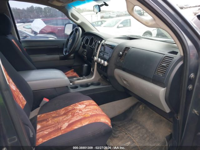 Photo 4 VIN: 5TFEY5F1XAX090150 - TOYOTA TUNDRA 