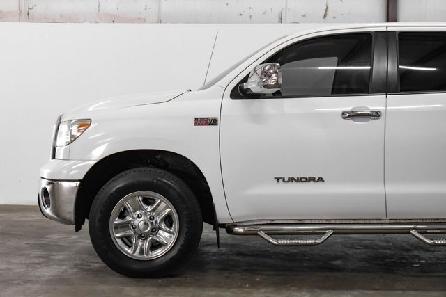 Photo 9 VIN: 5TFEY5F1XAX092898 - TOYOTA TUNDRA 2WD TRUCK 