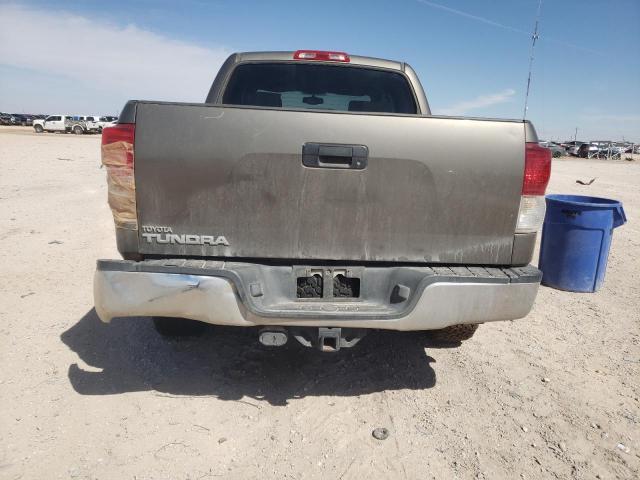 Photo 5 VIN: 5TFEY5F1XAX095669 - TOYOTA TUNDRA CRE 