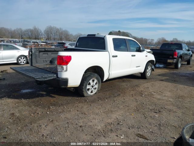 Photo 3 VIN: 5TFEY5F1XBX105134 - TOYOTA TUNDRA 