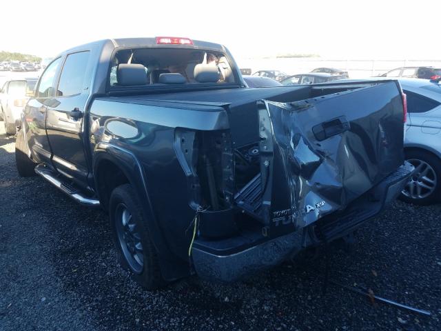 Photo 2 VIN: 5TFEY5F1XBX110964 - TOYOTA TUNDRA CRE 