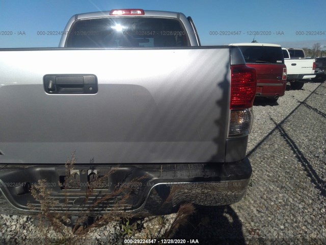 Photo 3 VIN: 5TFEY5F1XCX123151 - TOYOTA TUNDRA 2WD TRUCK 