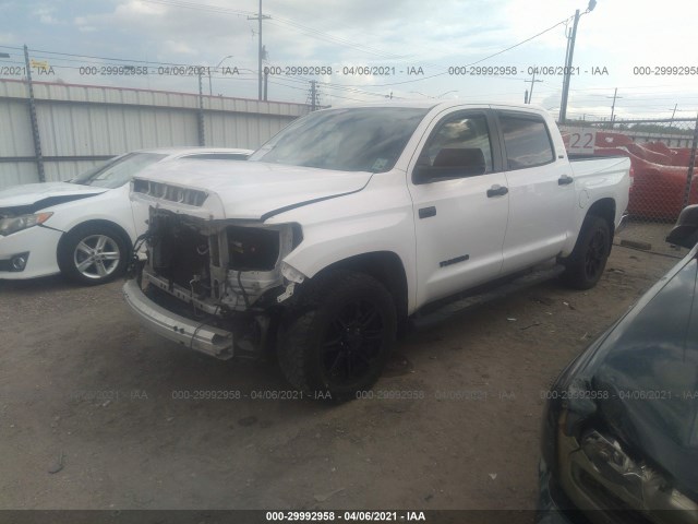 Photo 1 VIN: 5TFEY5F1XJX231539 - TOYOTA TUNDRA 2WD 