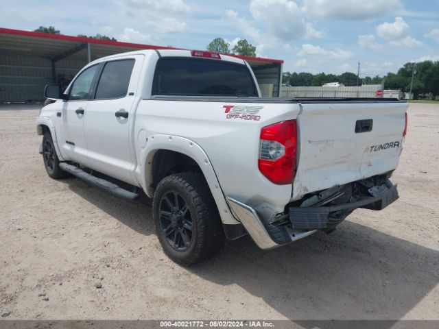 Photo 2 VIN: 5TFEY5F1XJX232318 - TOYOTA TUNDRA 