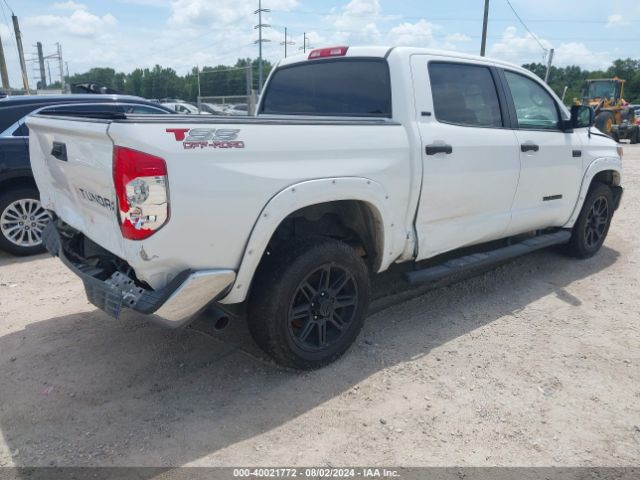 Photo 3 VIN: 5TFEY5F1XJX232318 - TOYOTA TUNDRA 