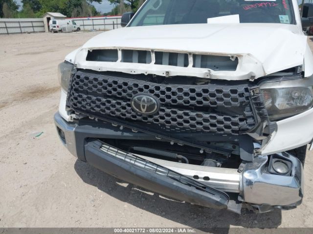 Photo 5 VIN: 5TFEY5F1XJX232318 - TOYOTA TUNDRA 