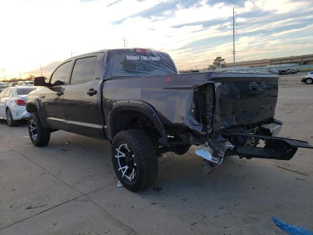 Photo 1 VIN: 5TFEY5F1XJX240435 - TOYOTA TUNDRA CRE 