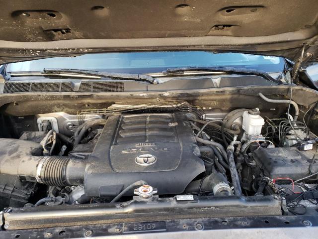 Photo 10 VIN: 5TFEY5F1XJX240435 - TOYOTA TUNDRA CRE 