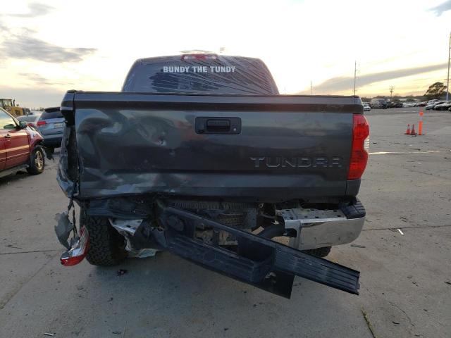 Photo 5 VIN: 5TFEY5F1XJX240435 - TOYOTA TUNDRA CRE 