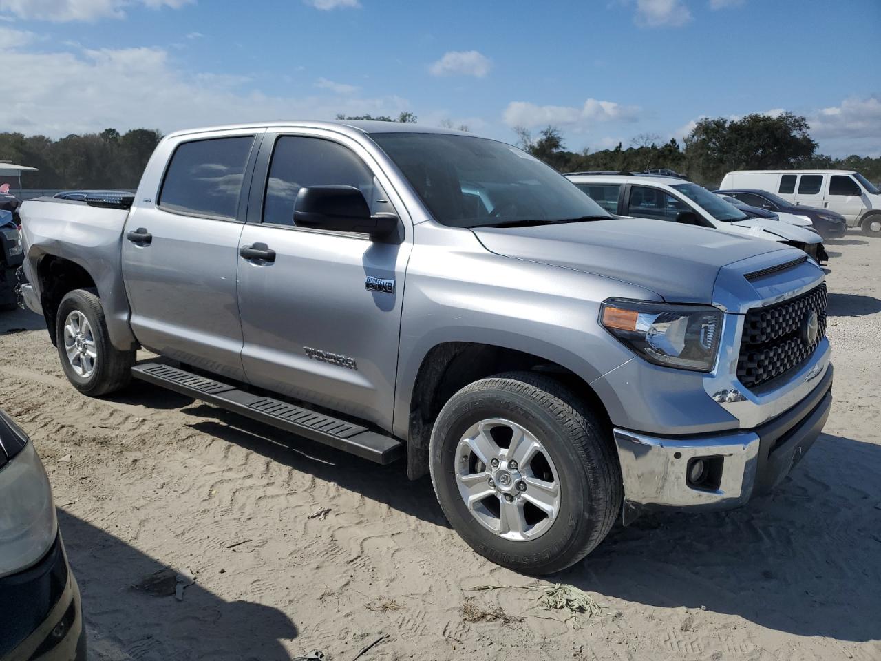 Photo 3 VIN: 5TFEY5F1XMX295133 - TOYOTA TUNDRA 