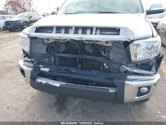 Photo 5 VIN: 5TFFW5F12HX227943 - TOYOTA TUNDRA 2WD 