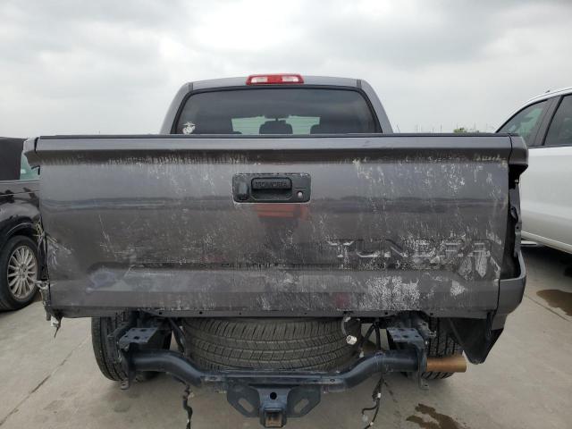 Photo 5 VIN: 5TFFW5F13GX206565 - TOYOTA TUNDRA CRE 