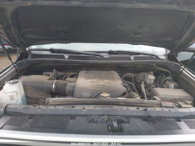 Photo 9 VIN: 5TFFW5F13HX219818 - TOYOTA TUNDRA 