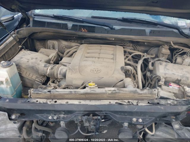 Photo 9 VIN: 5TFFW5F14GX205814 - TOYOTA TUNDRA 