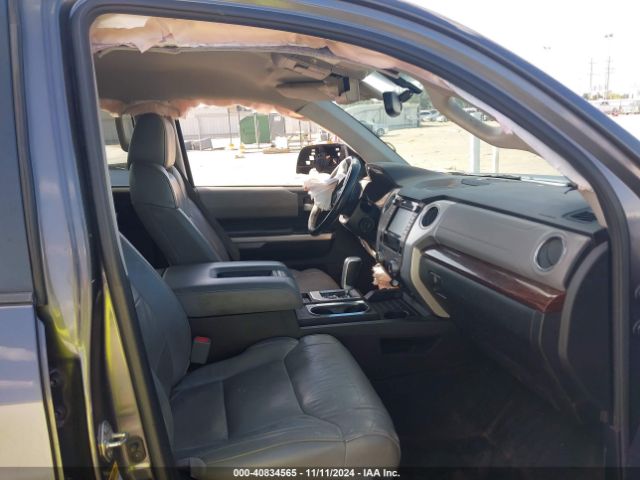 Photo 4 VIN: 5TFFW5F14HX212375 - TOYOTA TUNDRA 