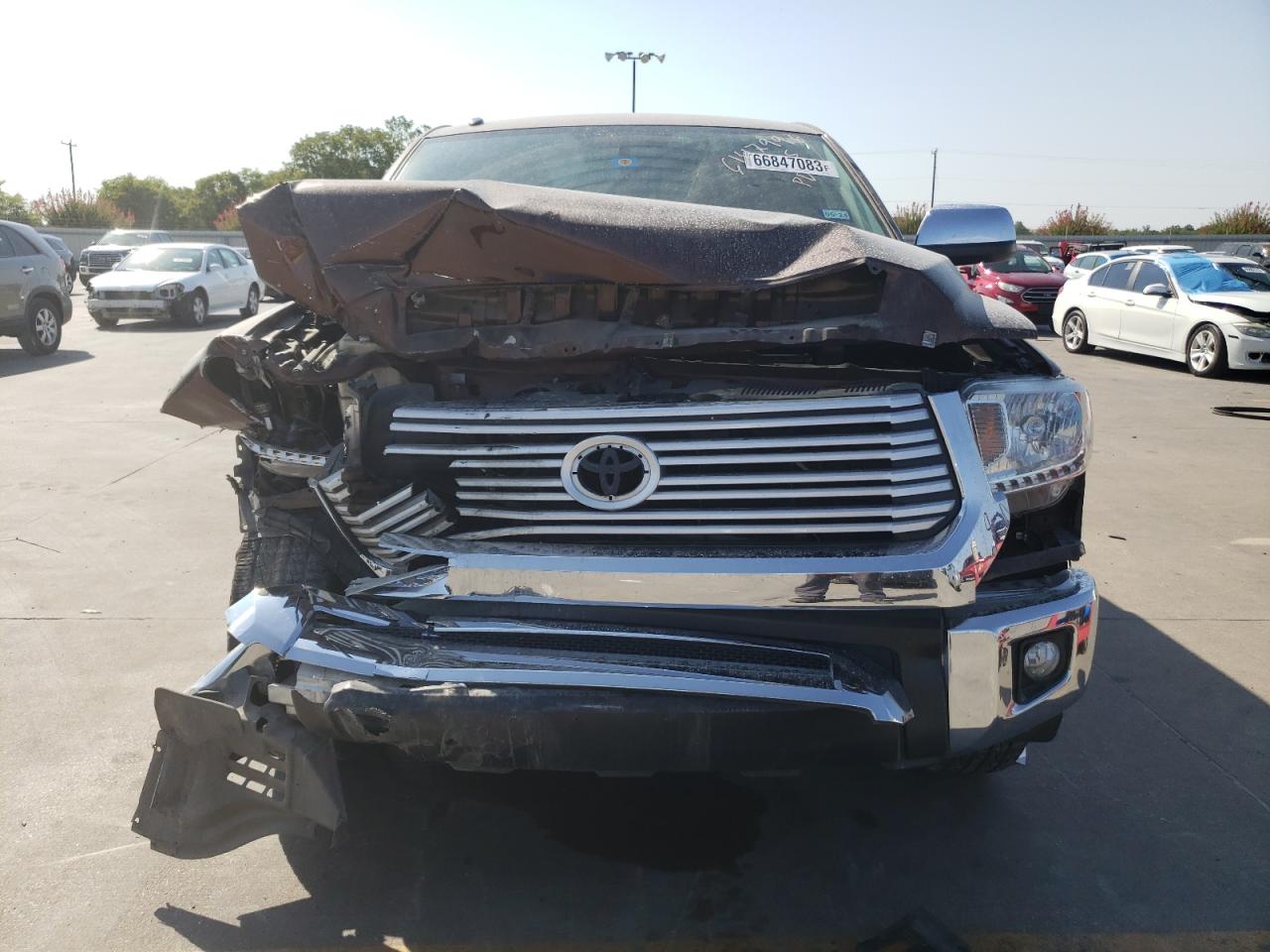 Photo 4 VIN: 5TFFW5F17GX207363 - TOYOTA TUNDRA 