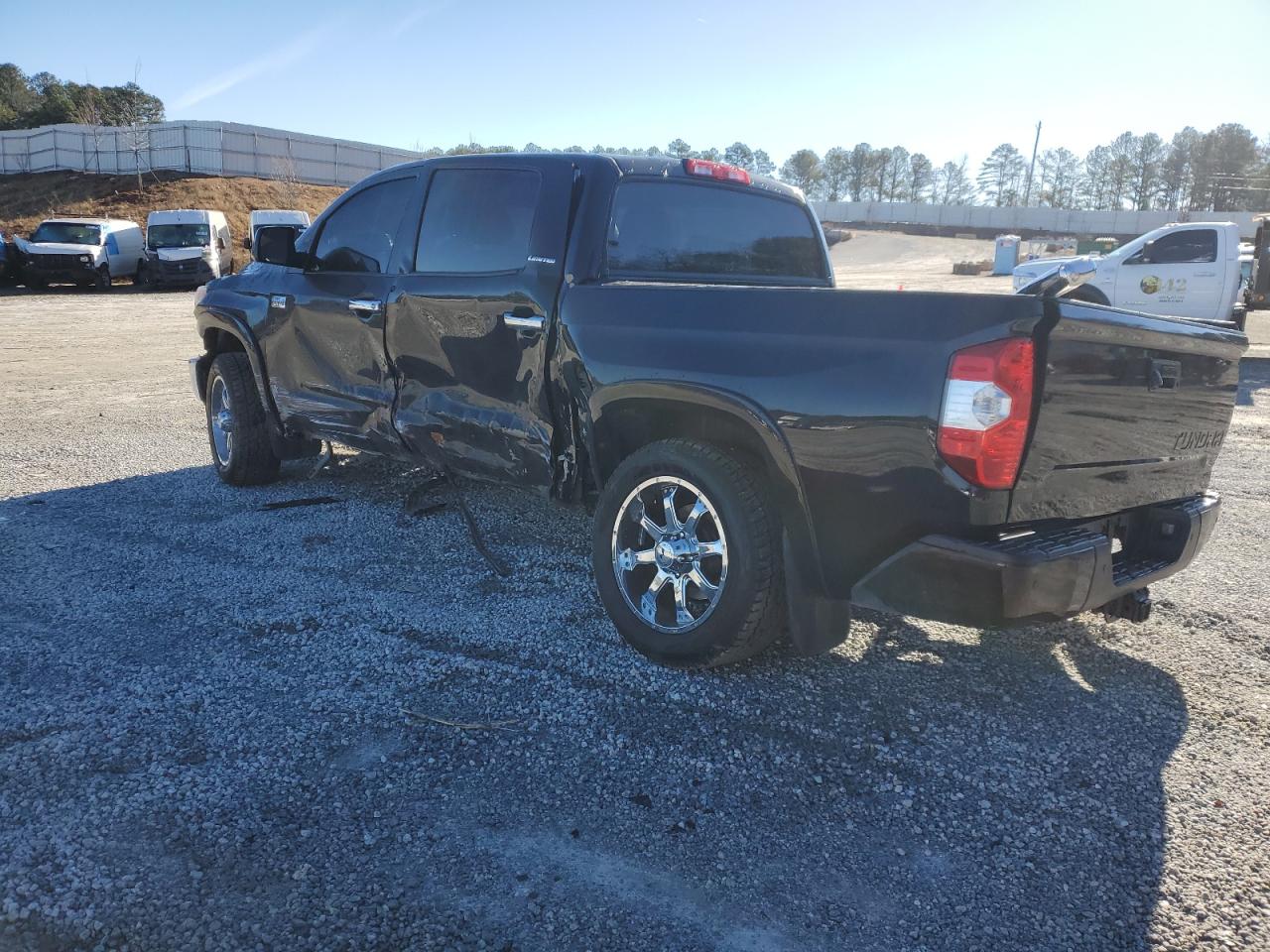 Photo 1 VIN: 5TFFW5F18HX221564 - TOYOTA TUNDRA 