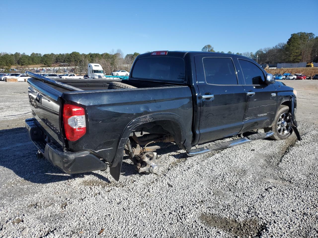 Photo 2 VIN: 5TFFW5F18HX221564 - TOYOTA TUNDRA 