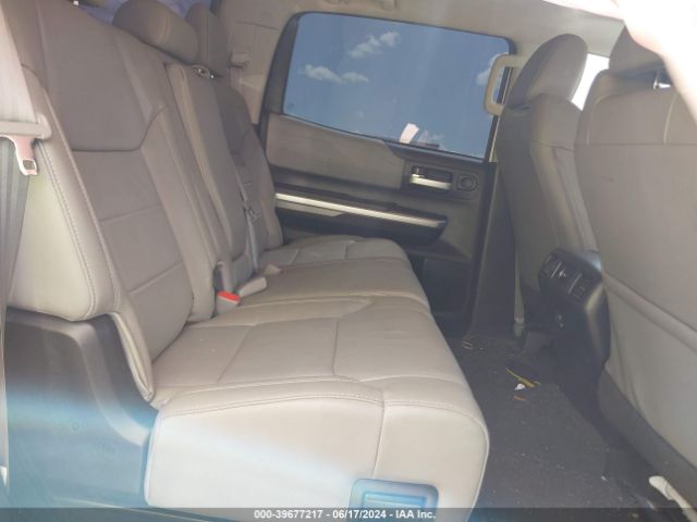 Photo 7 VIN: 5TFFW5F18HX227980 - TOYOTA TUNDRA 