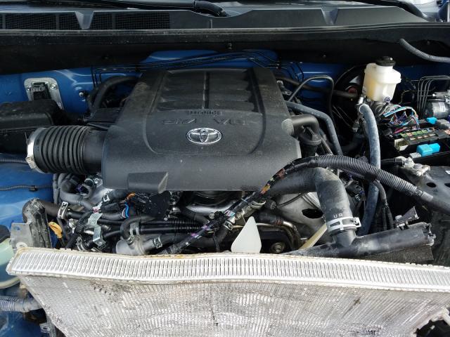 Photo 6 VIN: 5TFFY5F10LX261544 - TOYOTA TUNDRA CRE 