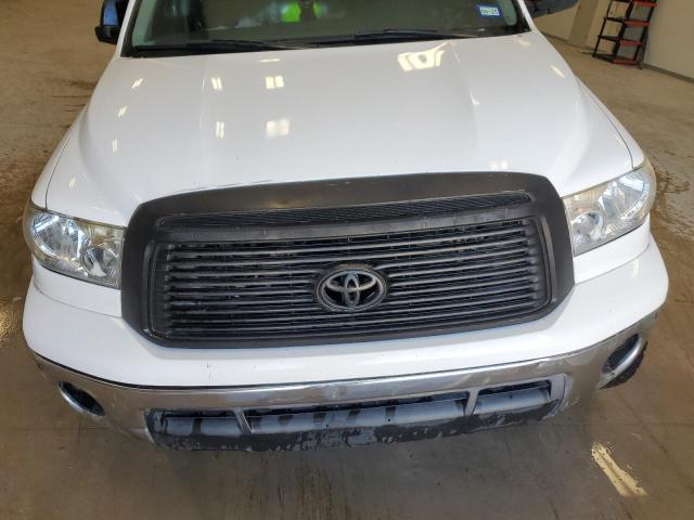 Photo 10 VIN: 5TFFY5F12DX142041 - TOYOTA TUNDRA CRE 